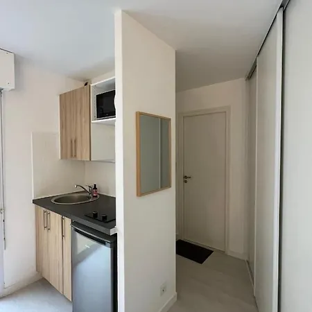 Studio With Private Terrace Near The Old Port La Rochelle (Charente-Maritime)